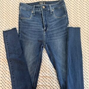 Zara Dark Blue Skinny Jeans